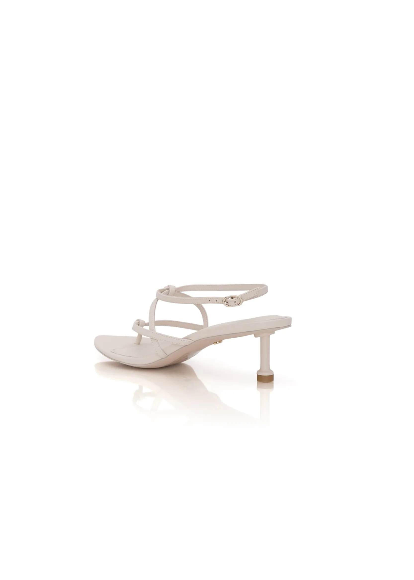 Vee Sandals-Ivory<Andrea Iyamah Cheap